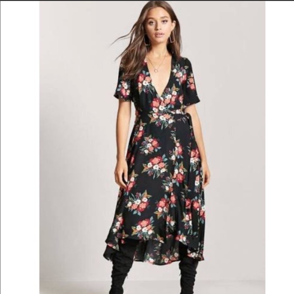Forever21 Contemporary Floral Dress - Picture 2 of 6